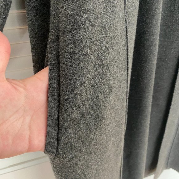 Cardigan or Cardigan Coat - Picture 2 of 3